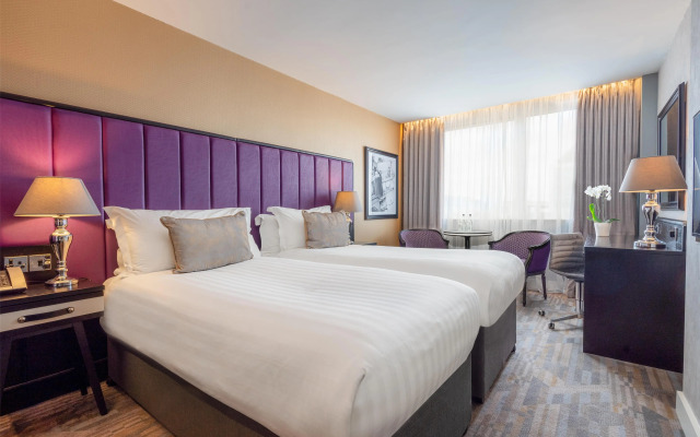 The Trinity City Hotel