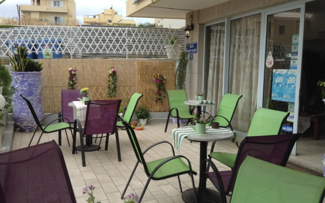 Pasiphae Hotel