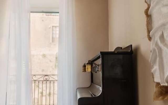 Aria Rooms & Terrace