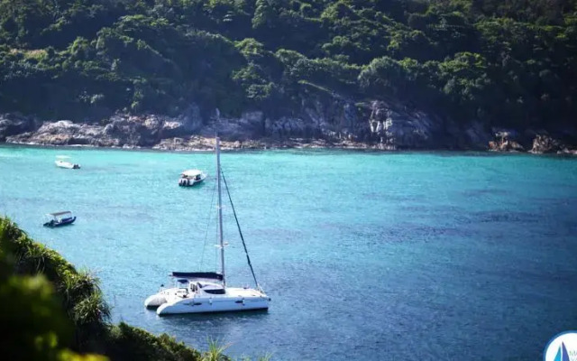Yacht Charter Mariell Cat
