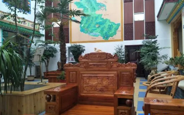 Zongqu Tibetan Inn