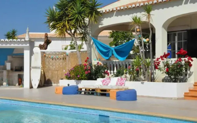 Quinta do Alto - Surf & Guesthouse -