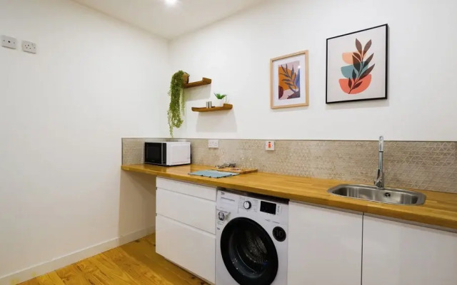 Main Street Suites-Hosted by Sweetstay