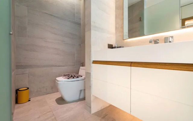 SeaView 2BR Duplex BluePoint 88 Patong
