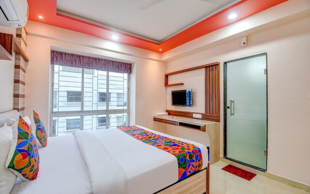 Fabhotel The Lily
