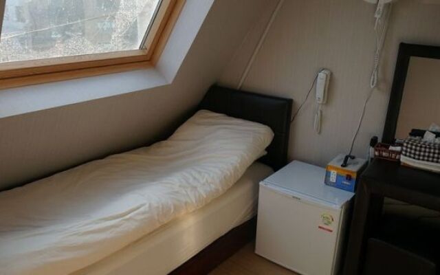 New Myeongdong Guest House