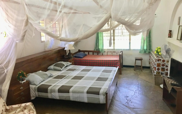 Gloria Beach Lodge