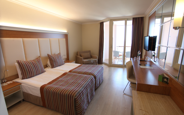 AQI Pegasos Resort