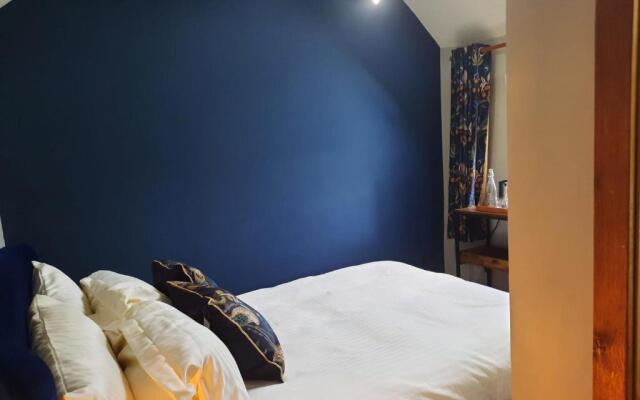 Longstone Bed and Breakfast