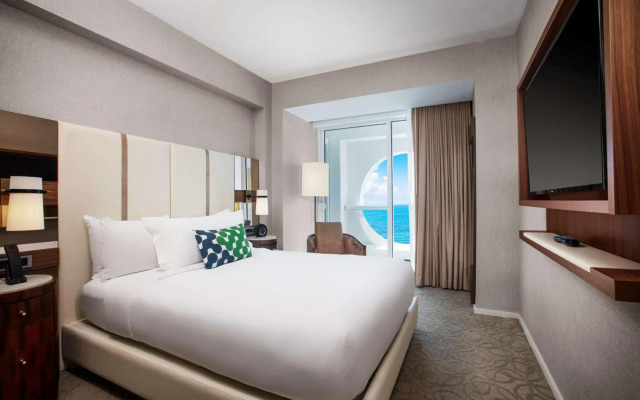 Conrad Fort Lauderdale Beach