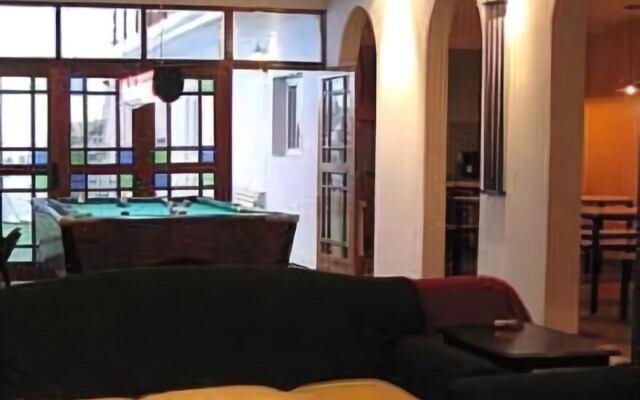 Hostel Arrabal