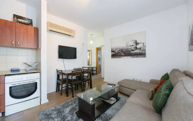 Tel-Aviving Apartments