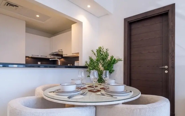 LUX  The Silverene Marina View Suite 4