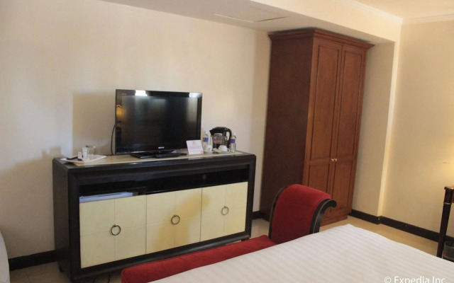 Subic Bay Venezia Hotel