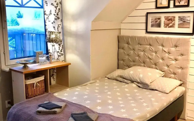 Villa Red House Arctic Circle