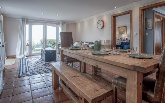 Highfield - 3 Bedroom Holiday Home - Llanmadoc