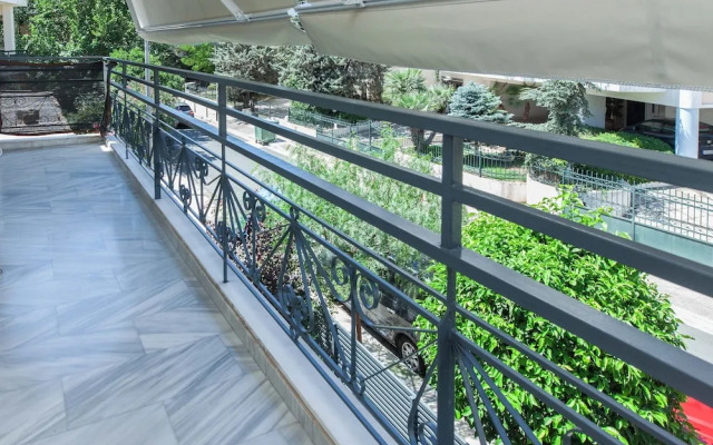 Classical 2 Bd Beauty Apt in Chalandri