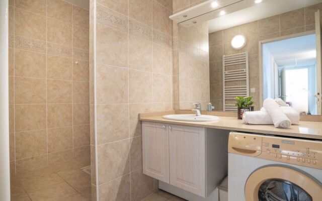 LES NéRéIDES 23584