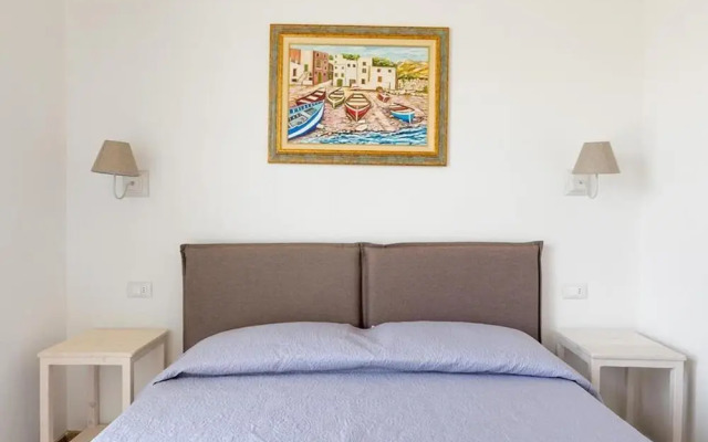 1619 Villa Eneide in Pescoluse Posto Vecchio