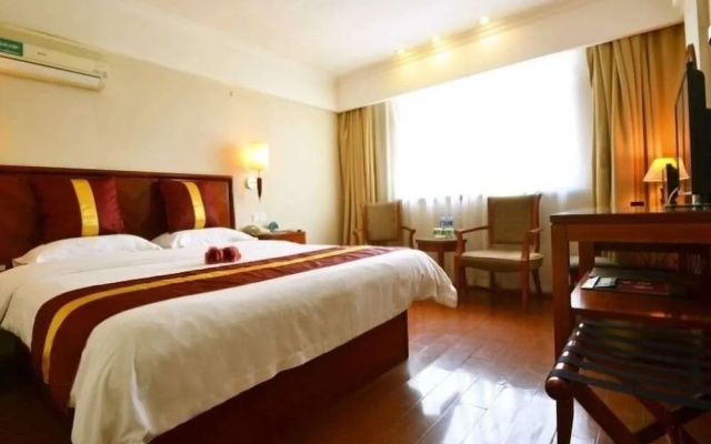 GreenTree Inn ShangHai WuNing Road ZhenPing Metro