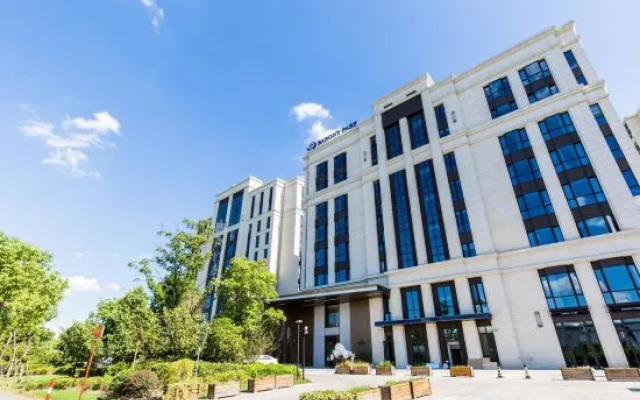 Shanghai Muse Apartment