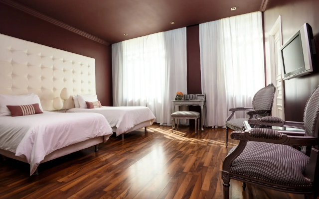 Midtown Boutique Hotel