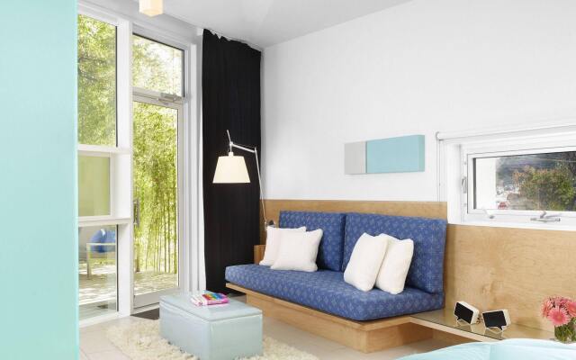 Frame Hotel - Treehouse (formerly Kimber Modern)