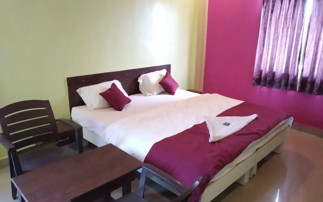 Hotel Savali Lodging