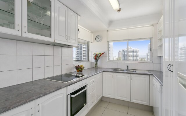 Surfers Beachside Holiday Apartments