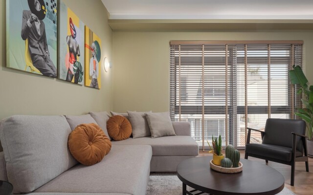 Aria Luxury Apartment