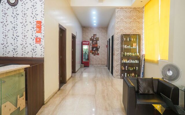 OYO Flagship 15614 Hotel Olive KEM Hospital