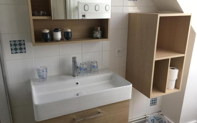 TOUT A PIED ! parking privé - T2 25m2 cosy