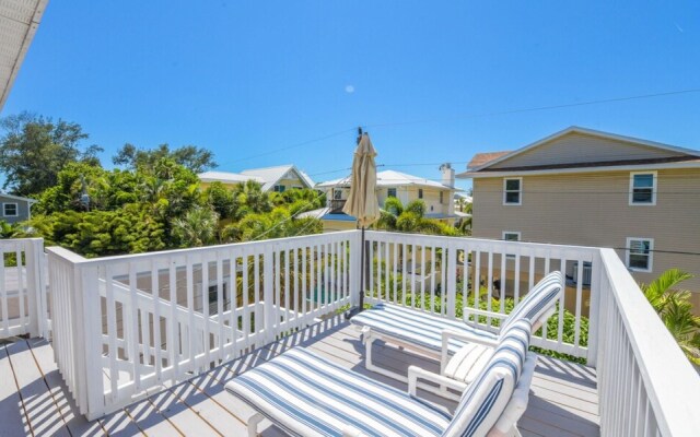 The Deckhouse by AMI Locals
