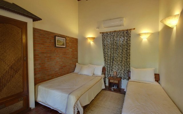 Vardan Resort n' Apartment