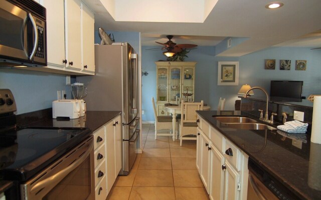 Cyndy s Beach House TS528