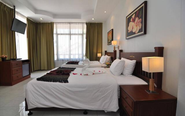 Hyton Leelavadee Hotel (SHA Extra Plus)