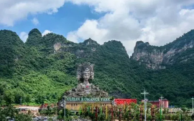 Baiyang Nianhua Hotel