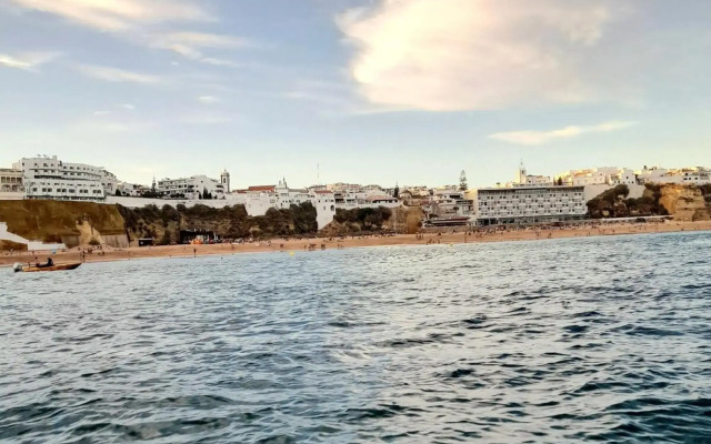 Estudio PuertoRico T0 em Albufeira Gale