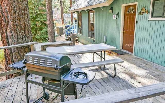 1870 Bella Coola Drive 3 Bedroom Cabin by RedAwning