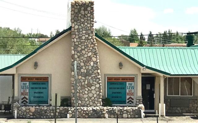 Economy Guest Village and Apartments