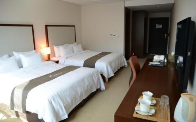 Narsha Tourist Hotel