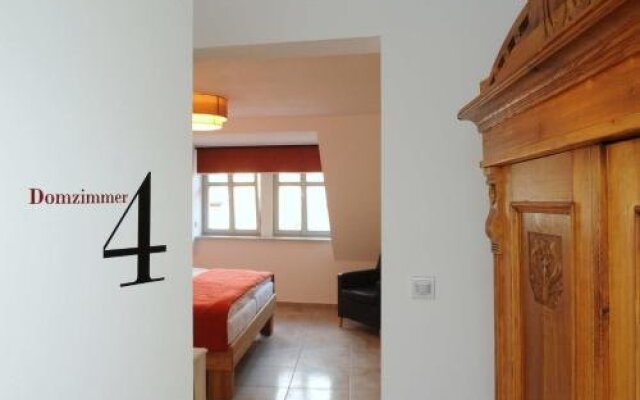 Pension Typisch Naumburg