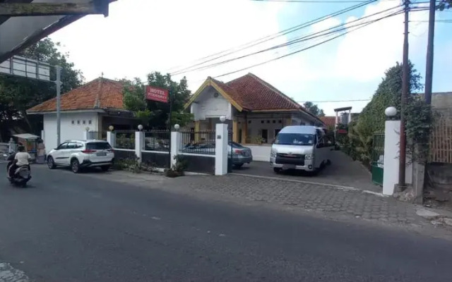 Hotel Purnama V