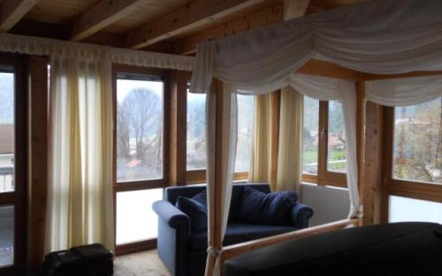 Hotel Garni Hirschen