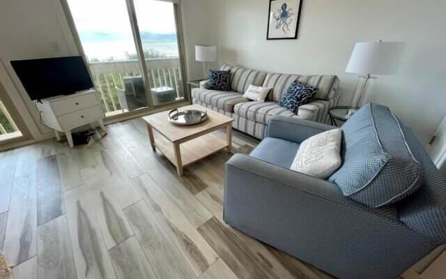 Sand Fiddler 101 2 Bedroom Condo by RedAwning