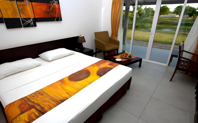 Amethyst Resort Passikudah