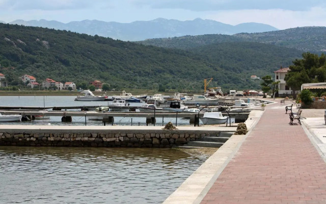 Apartments by the sea Supetarska Draga - Donja, Rab - 5042
