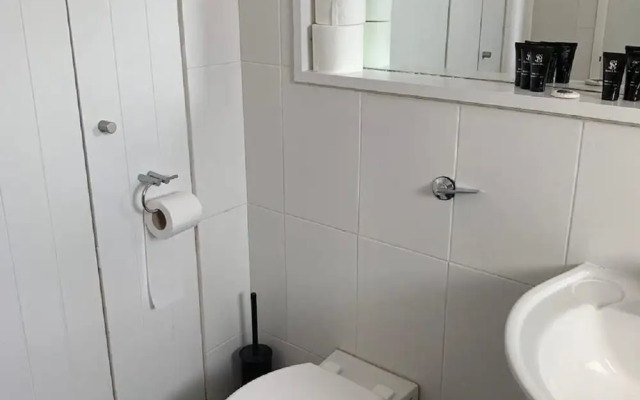 Two Bedroom Balcony Apartment Liverpool