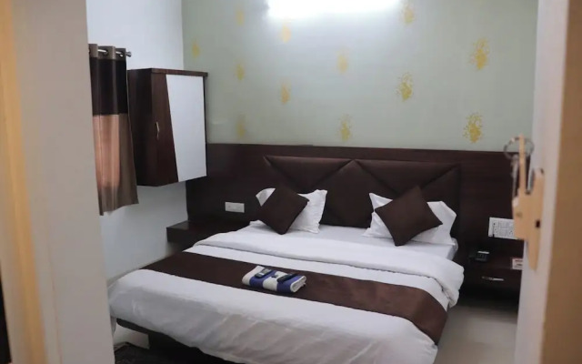 Hotel Shivalay Palace