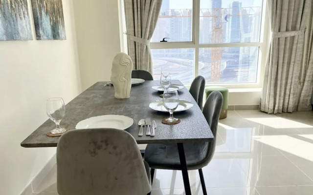 Apartments Spacious Flat at JLT